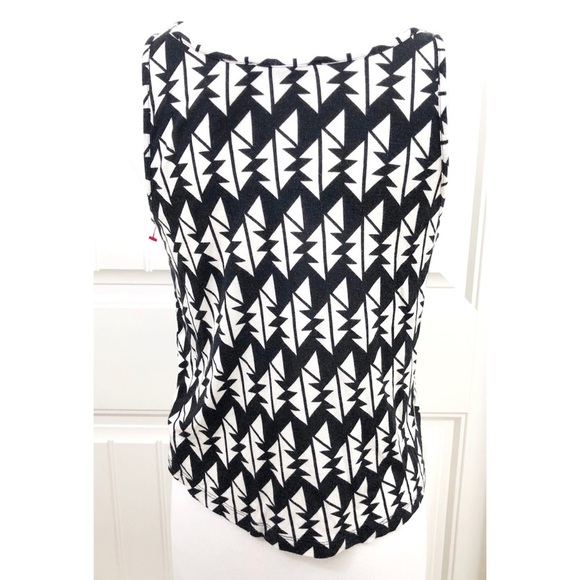 Forever 21 Black White Aztec Print Button Tank Top - Picture 4 of 6